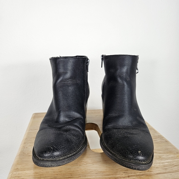 Beast Fashion Black Zipper Booties Size 8 - Picture 6 of 7